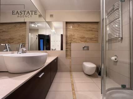 Przestronny apartament 2 łazienki Balkon