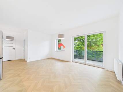 2 Pokoje Balkon, Winda, Miejsce w hali Centrum