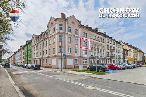 Dwupokojowe mieszkanie w kamienicy Chojnów