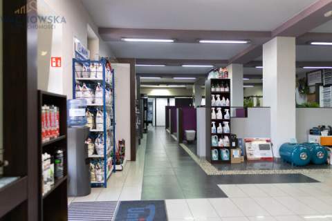 Obiekt 655m2 Showroom, Magazyn, Usługi - Kargowa