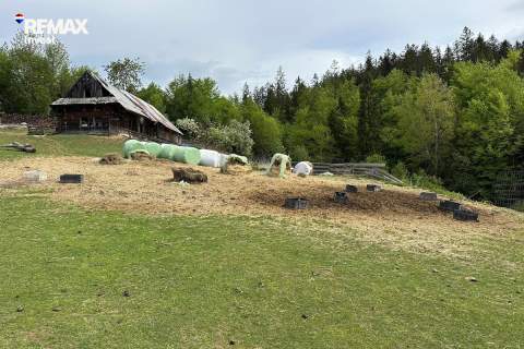 Istebna widokowa działka 6600 m z domem, stawem