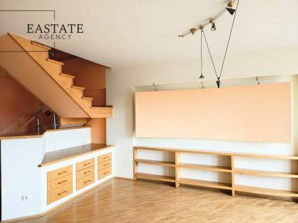 Metro Kabaty Dwupoziomowy apartament