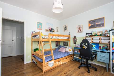 3 pokoje, komórka lokatorska, balkon, parking