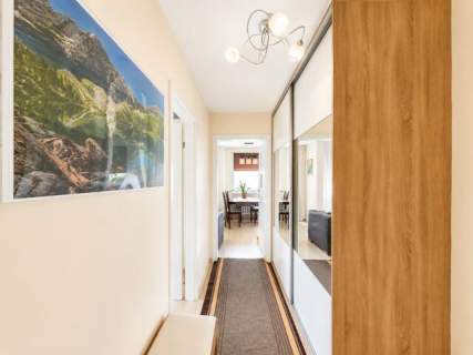 Tysiąclecie 2 pokoje duży balkon do zamieszkania