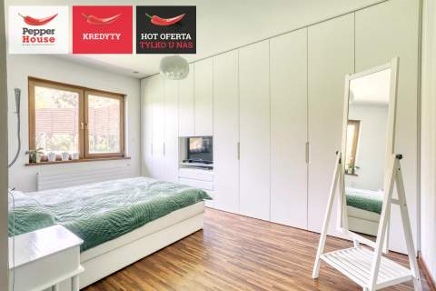 Dom wolnostojący w środku lasu 235m2 basen, sauna