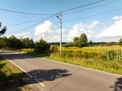 Płaska, prostokątna działka 33 km do Krakowa
