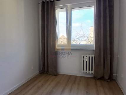 Komfortowe 3 pokoje po remoncie balkon