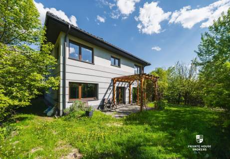 Nowoczesny 242m2 dom 6 pok Kuźnicy Kołłątajowskiej