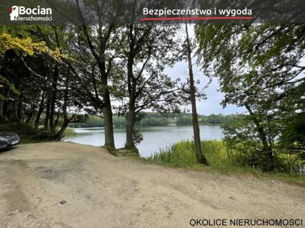 Kompleks działek z pięknym widokiem blisko jeziora