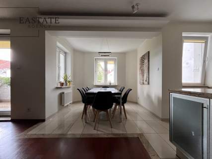 Przestronny apartament 2 łazienki Balkon