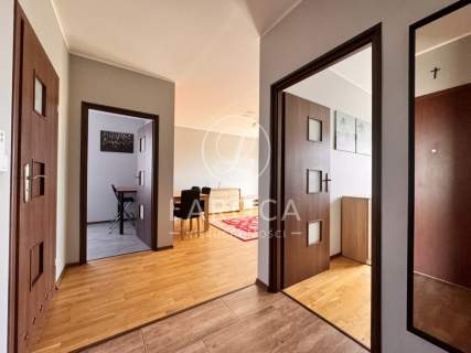 Winnica, winda, balkon