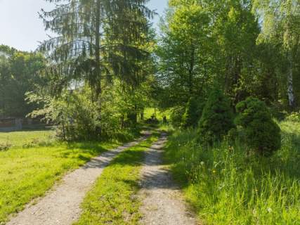 Klimatyczny dom wśród zieleni 9700 m Chronów