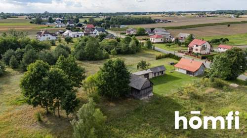 Działka z uroczym terenem możliwym do zabudowy