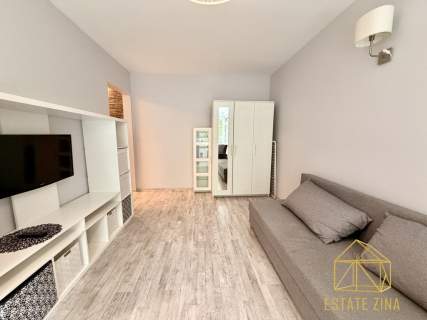 35 m Balkon Parking Cystersów