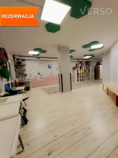 pod biuro, salon, sklep