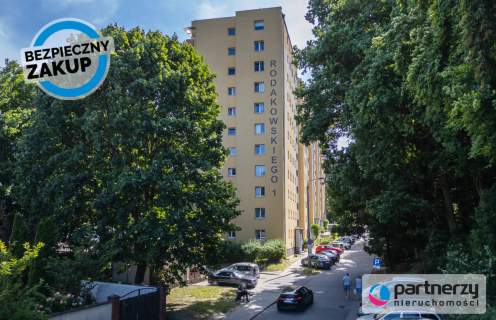 Kawalerka po remoncie z widokiem na las 