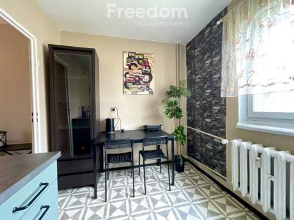 1 piętro, duża loggia i kuchnia Olechów