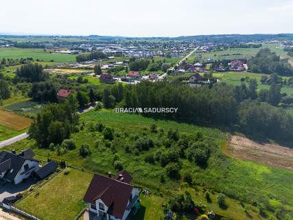 Działka budowlana / MPZP / przy głównej drodze