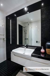 Nowoczesny apartament w ścisłym centrum Krakowa
