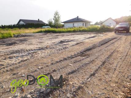Działka 1067 m2 36x30 Okszów