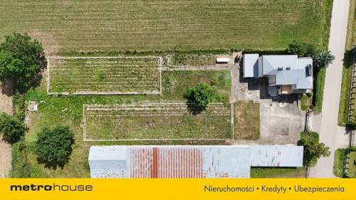 Przestronny dom na dużej działce