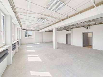 Biuro 85,3 m z windą i parkingiem Rybnik