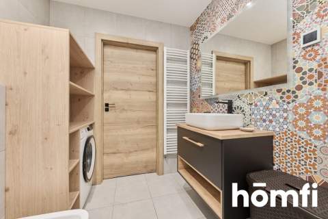 2 POKOJE BALKON WINDA CENTRUM GARAŻ