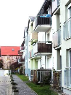 z garażem przestronne 2 pokojowe, balkon