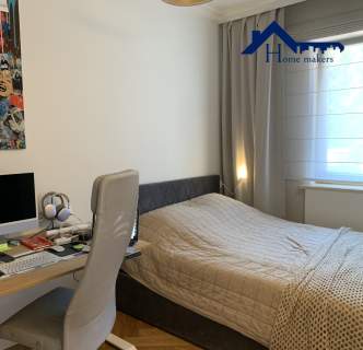 Dwu pokojowy apartament przy Polach Mokotowskich