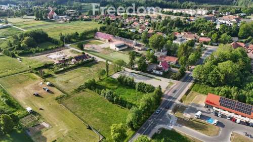 Działka inwestycyjna w centrum Pozezdrza
