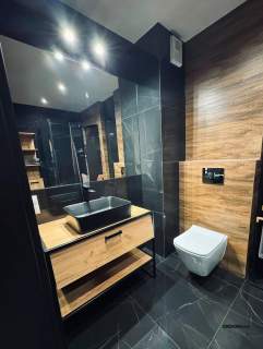 Ponadczasowa elegancja i komfort   Apartament ul. Wyścigowej,...