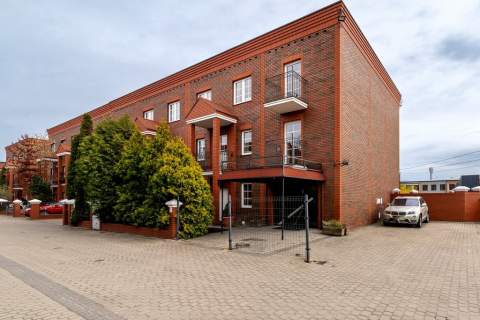 Gotowy biznes/ Ursynów/ 570 M2/ 19 P0K0I/ BISTRO
