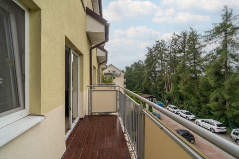 4 pokoje Garderoba Balkon z widokiem na zieleń
