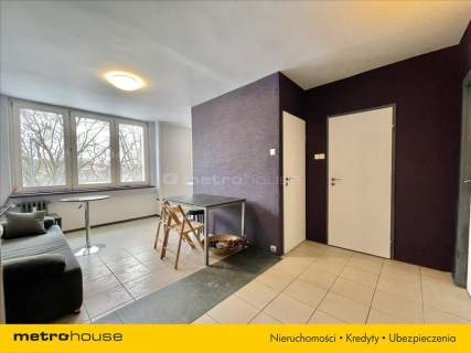 Oferuję mieszkanie na pierwszym piętrze 44 m2