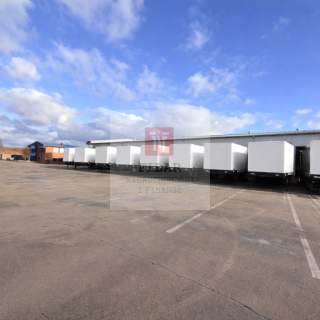 Obiekt -1 ha działki 2400m2 magazyny 770m2 biur 