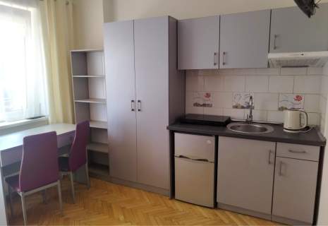 LUX Kawalerka taras zieleń Tramwaj blisko centrum