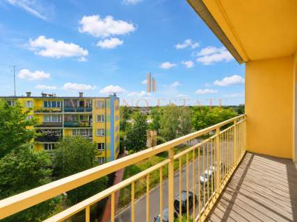 Duży balkon Zieleń Świetny układ