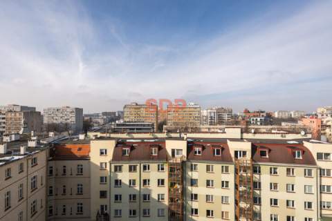Centrum. 2 pok. z balkonem na już.