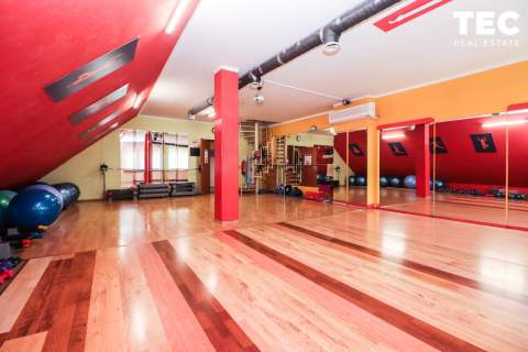 Niemal 200 metrowy lokal / fitness na wynajem
