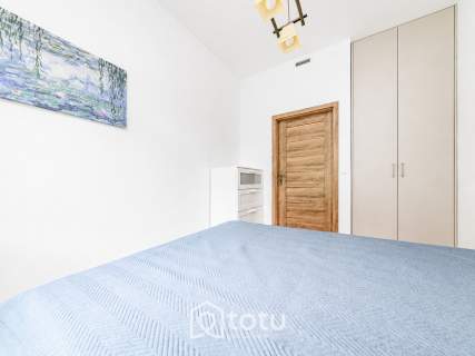 Duży ogródek z tarasem- Ciche- Po remoncie- 2019 r