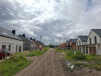 Dom Onyks   wysoki standard, blisko Kampinosu