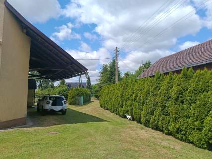 Sprzedam dom z pomieszczeniami gospodarczymi 72m2, 175 m2