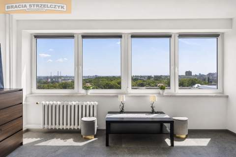 1 pokojowe mieszkanie z balkonem, ul. Smolna