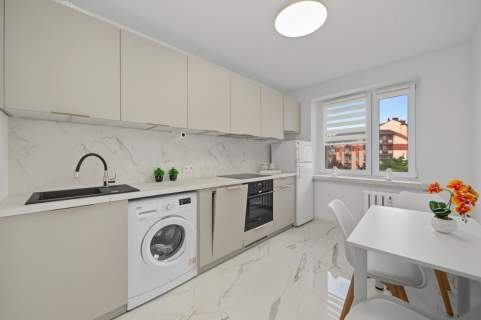 Gotowe do wprowadzenia Duży balkon