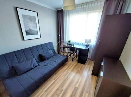 OSOBNE POKOJE, BALKON, UMEBLOWANE,