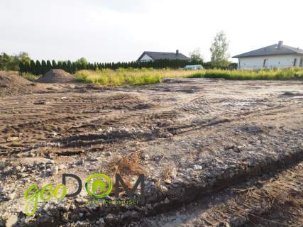 Działka 1067 m2 36x30 Okszów