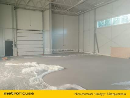 1090m2 Pruszków Magazyn i Pomieszczenia Biurowe