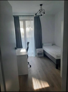 Pokój 1-osobowy z balkonem M1 / EXPO / AWF / PK M