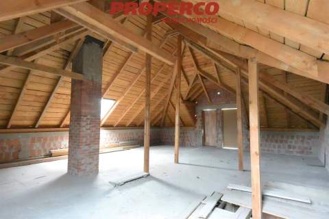 Dom 5 pokoi, pow. użytk.136,04m2, Wąchock