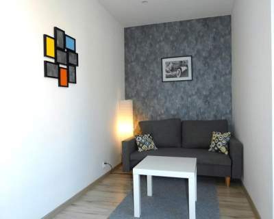 2 pokoje, balkon, piwnica - Matejki 16